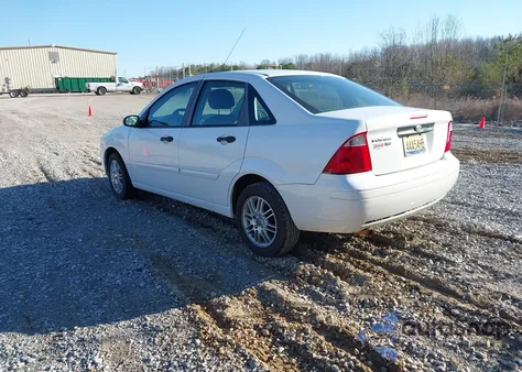 2007 Ford Focus S/Se/Ses из США, поврежденный, VIN 1FAFP34N57W251333
